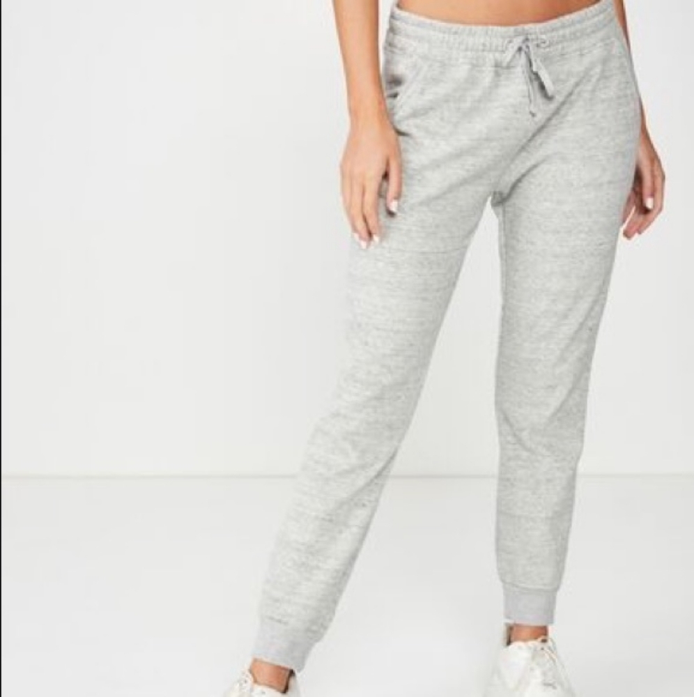 Cotton on light grey sweatpants/hoggers